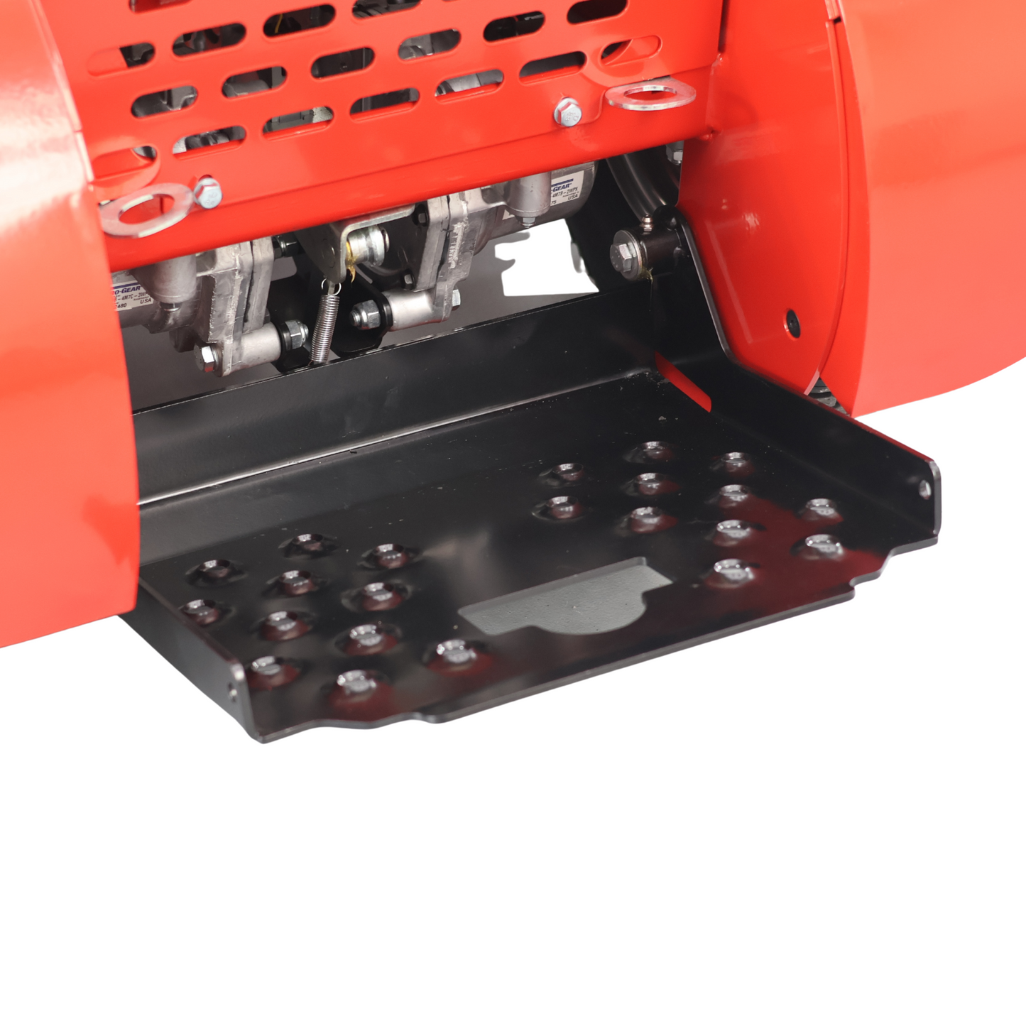 Tondeuse autoportée LEZARD S92 conducteur debout 24CV Loncin 92cm rayon de braquage zéro