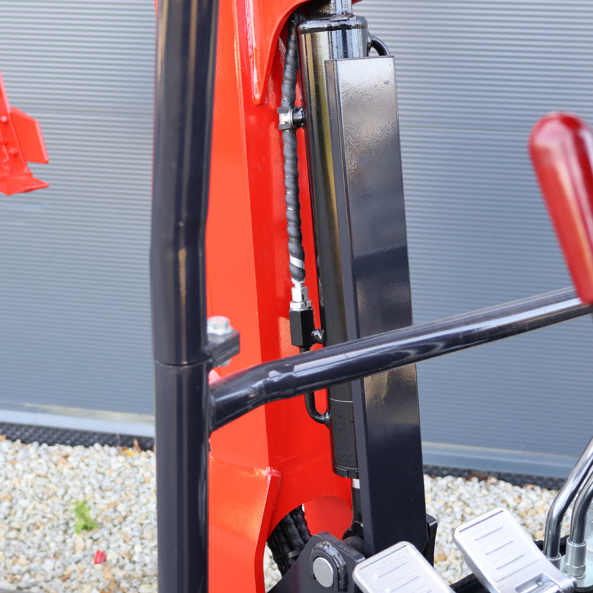 Koparka 1,8t LEZARD K18 KUBOTA rozsz. gąsienice, dwie prędkości, ramie skrętne