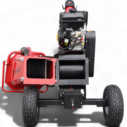 Rozdrabniacz do gałęzi LEZARD R15B 15cm średnica rębak bębnowy