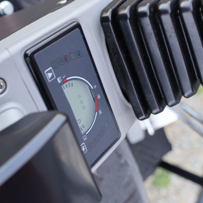 Koparka 1,8t LEZARD K18 KUBOTA rozsz. gąsienice, dwie prędkości, ramie skrętne