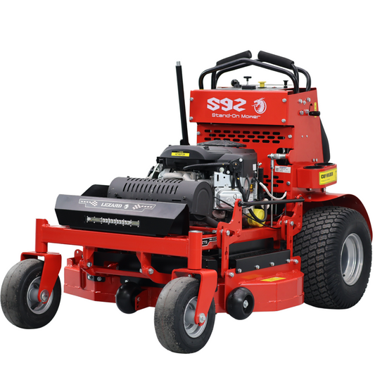 Tondeuse autoportée LEZARD S92 conducteur debout 27 cv Briggs&Stratton 92 cm rayon de braquage nul
