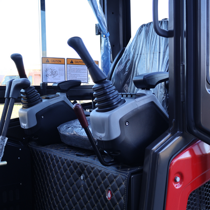 Koparka 3t LEZARD K30 KUBOTA kabina, dwie prędkości, ramie skrętne, start-stop