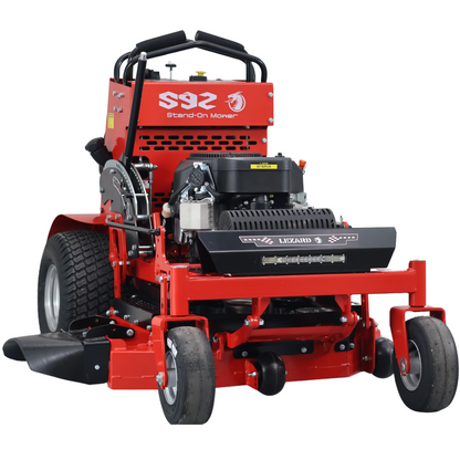 Tondeuse autoportée LEZARD S92 conducteur debout 24CV Loncin 92cm rayon de braquage zéro