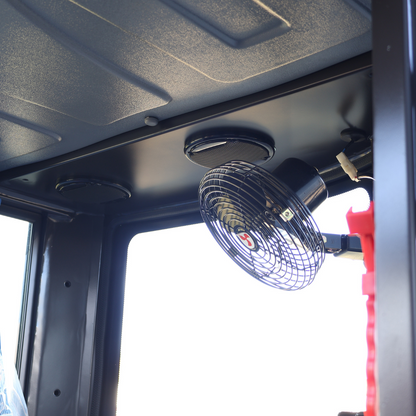 Koparka 3t LEZARD K30 KUBOTA kabina, dwie prędkości, ramie skrętne, start-stop