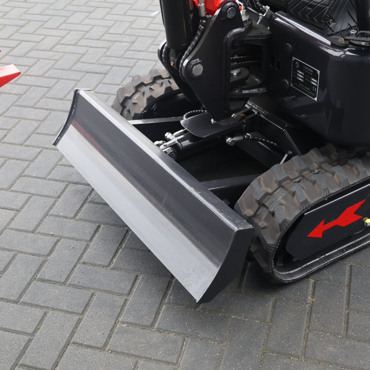 Koparka 1t LEZARD K10 joysticki, chłodnica oleju, ramię skrętne Diesel