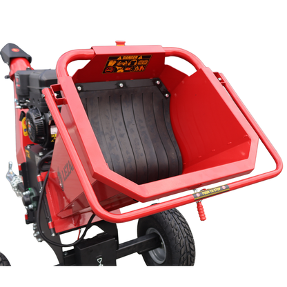 Rozdrabniacz do gałęzi LEZARD R15B 15cm średnica rębak bębnowy