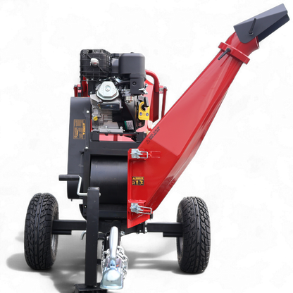 Rozdrabniacz do gałęzi LEZARD R15B 15cm średnica rębak bębnowy